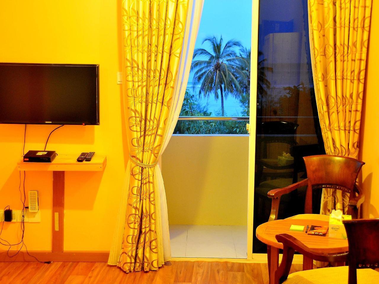 Koamas Lodge Hulhumale Exterior photo
