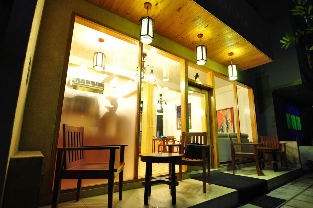 Koamas Lodge Hulhumale Exterior photo